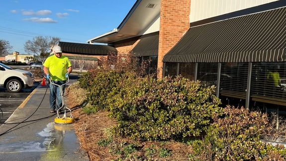 Professional Commercial Pressure Washing in the Pee Dee