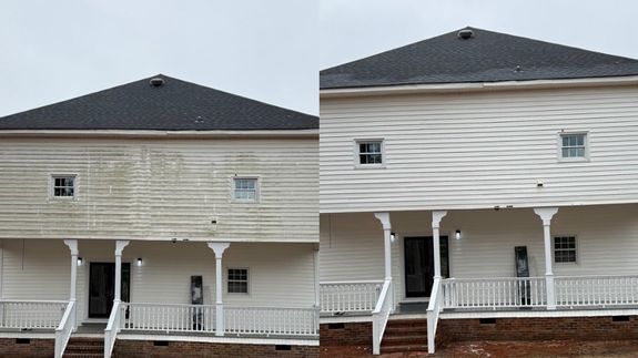 Freshly cleaned home exterior in the Pee Dee