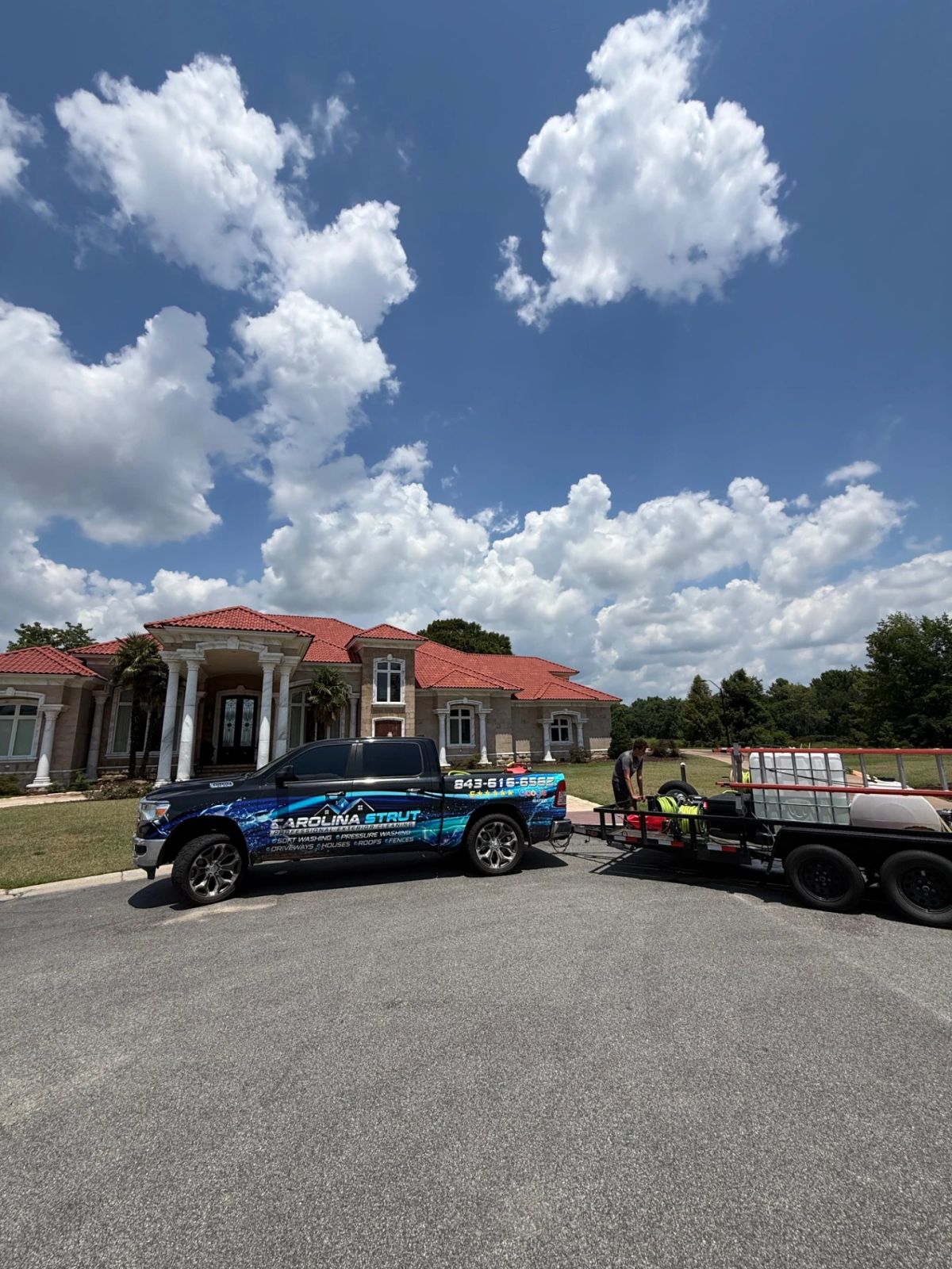 Carolina Strut truck and equipment for pressure washing and soft washing